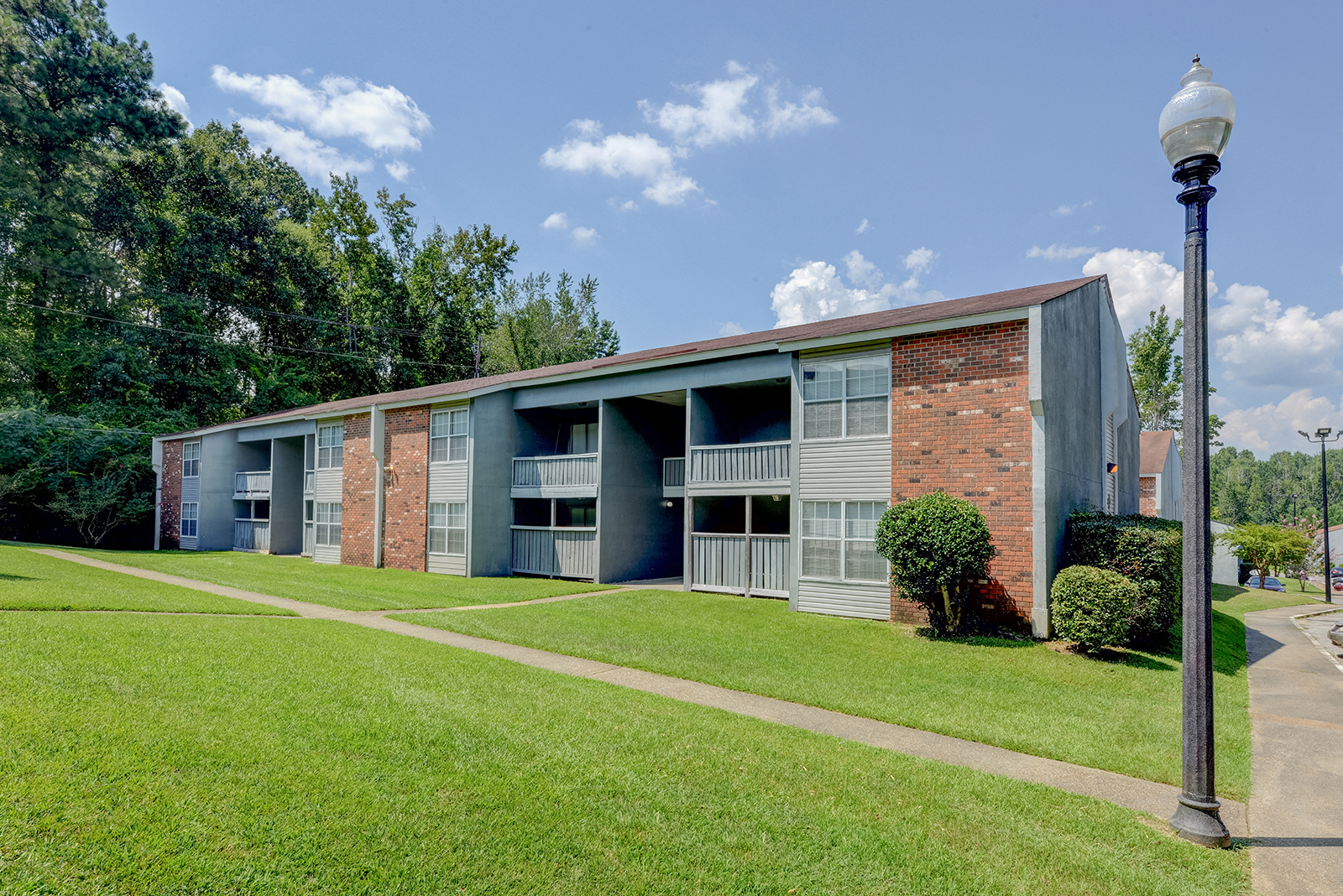 Landmark Apartments in Meridian, MS